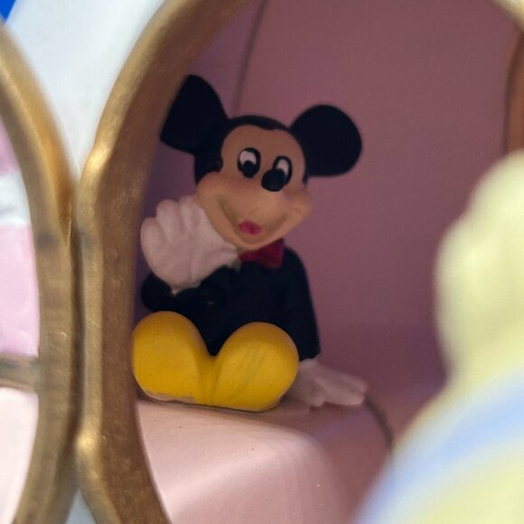 RARE Disney Precious Moments "A Wonderful Dream Come True" musical figurine - Picture 11 of 13